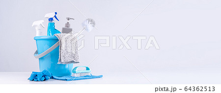 掃除 クリーニング 清掃中 64362513
