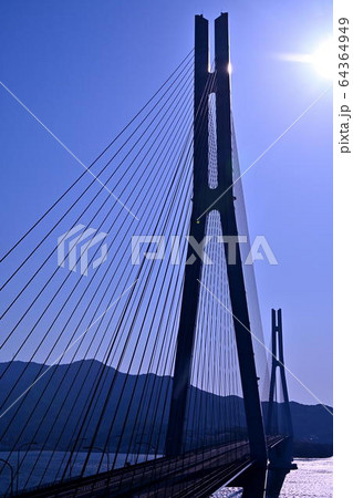 しまなみ海道の多々羅大橋 64364949