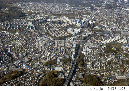 横浜市港南区の野庭団地付近を空撮 横浜市港南区の野庭団地付近を空撮 64384193