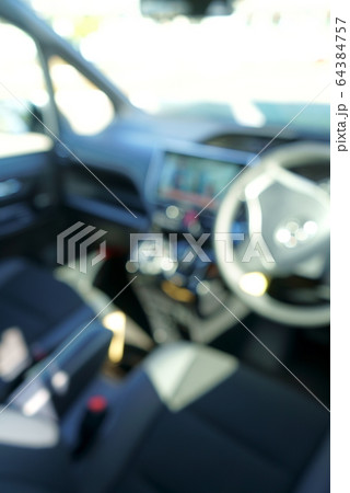 自動車 運転席のぼかしイメージ 64384757