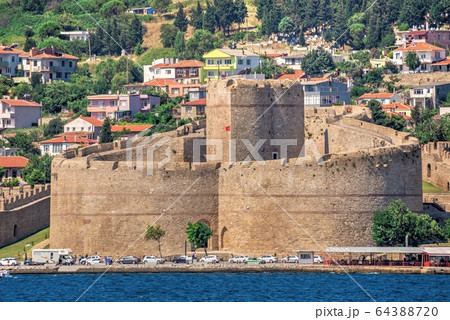 Kilitbahir castle in Turkey Kilitbahir castle in Turkey 64388720