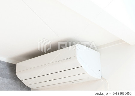 新築住宅に設置する新品のエアコン 新築住宅に設置する新品のエアコン 64399006