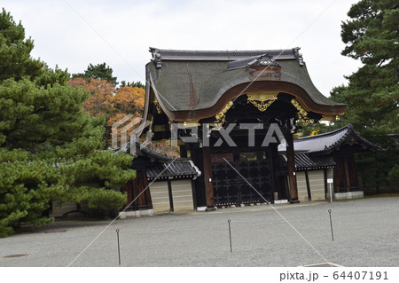 京都御所 建春門 京都御所 建春門 64407191