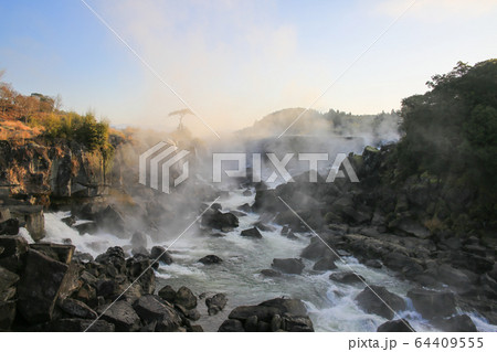 鹿児島県伊佐市　曽木の滝 64409555