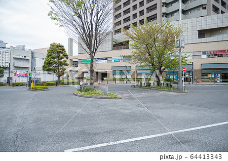石神井公園駅北側ロータリー 64413343