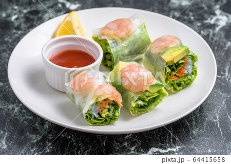 エビの生春巻き エビの生春巻き 64415658