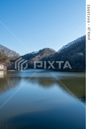 円良田湖　景色　埼玉県寄居町　 64416993