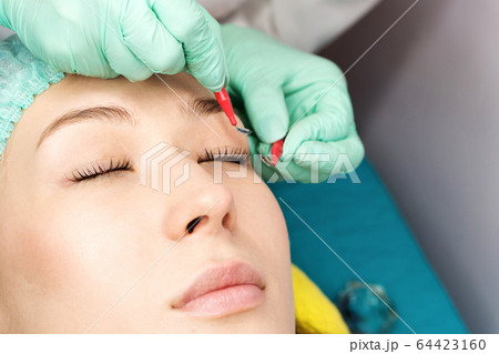 Eyelash lamination Eyelash lamination 64423160