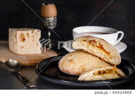 Ceramic cheese cake for breakfast with tea 64424909