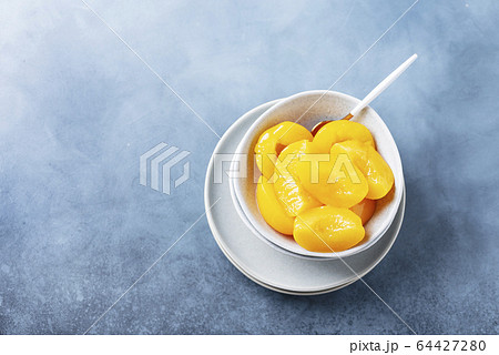 Sweet canned peaches Sweet canned peaches 64427280