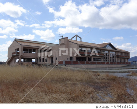 東日本大震災　山元町立中浜小学校 64433311