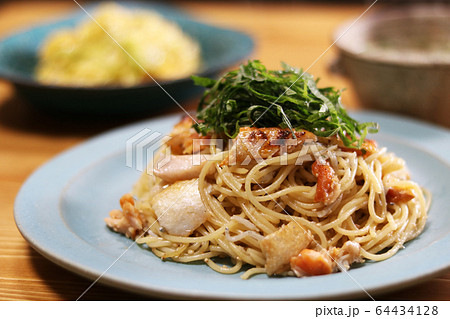 おしゃれパスタ おしゃれパスタ 64434128