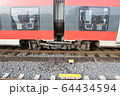 連接構造車両の中間台車 64434594