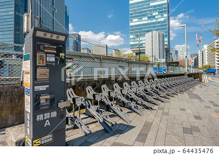 東京駅外堀通り駐輪場A 64435476