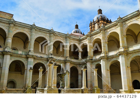 オアハカ文化博物館 (メキシコ オアハカ) オアハカ文化博物館 (メキシコ オアハカ) 64437129