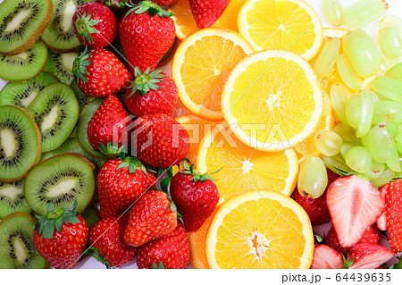 果物　たくさん 64439635