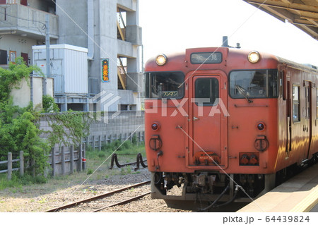 氷見までの電車 64439824