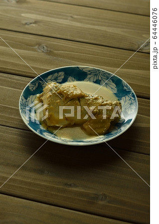 さばの味噌煮 64446076