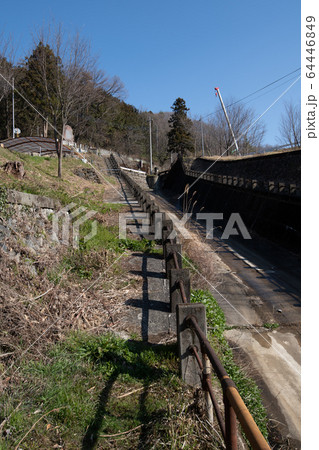 円良田湖 堤防 埼玉県寄居町 円良田湖 堤防 埼玉県寄居町 64446849