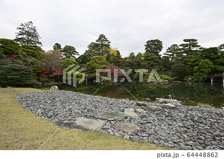 京都御所 御池庭 京都御所 御池庭 64448862