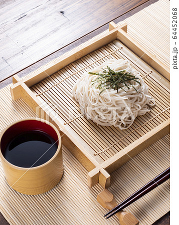 ざるそば　更科そば 64452068