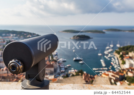 Telescope pointing towards the Pakleni Islands Telescope pointing towards the Pakleni Islands 64452544