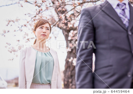 春の男女 春の男女 64459464