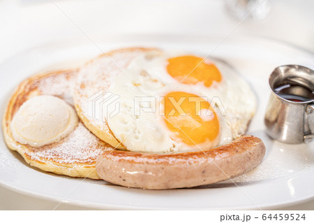 朝食 64459524