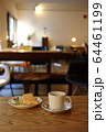コーヒーとスコーン 64461199