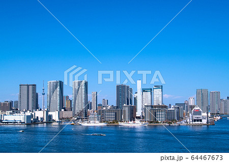 日本の東京都市景観　五輪選手村などを望む＝2020年3月20日（聖火が日本に到着） 64467673