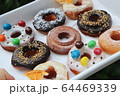 ドーナツ 64469339