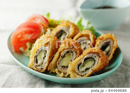 チーズと大葉のロールとんかつ 64469686