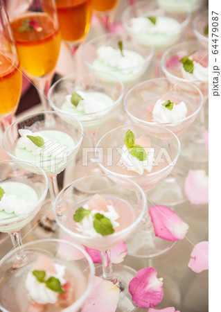 スイーツ スイーツ 64479087