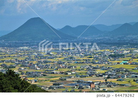 こんぴらさまから眺める讃岐平野 64479262