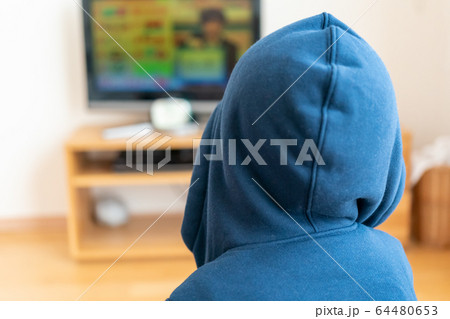 6 years old 6 years old 64480653
