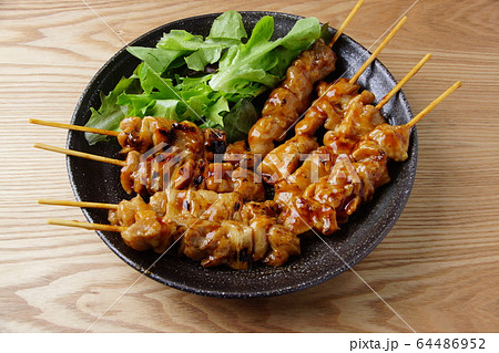 焼き鳥 焼き鳥 64486952