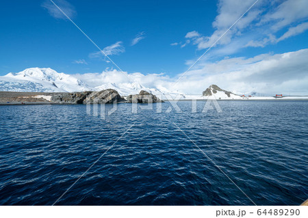 sea Antarctica iceberg coast in Antarctica South pole 64489290
