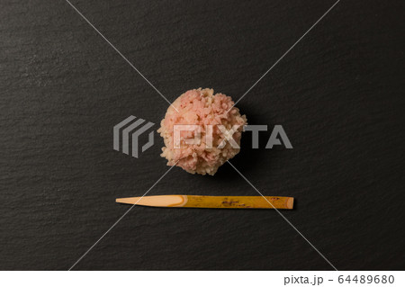 和菓子 Japanese culture Japanese sweets for tea 和菓子 Japanese culture Japanese sweets for tea 64489680