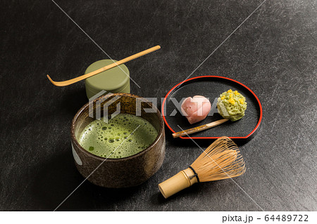 和菓子 Japanese culture Japanese sweets for tea 和菓子 Japanese culture Japanese sweets for tea 64489722