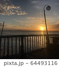 夕陽 64493116