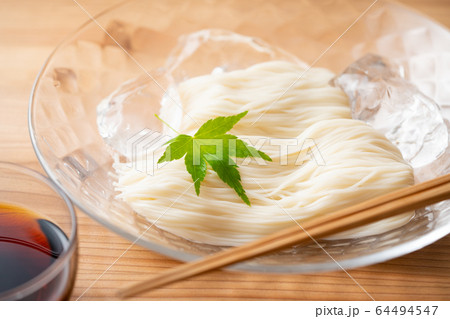 素麺 64494547