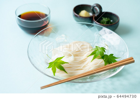 素麺 64494730