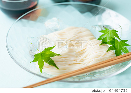 素麺 64494732