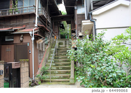 樋口一葉旧居跡　本郷 64499868