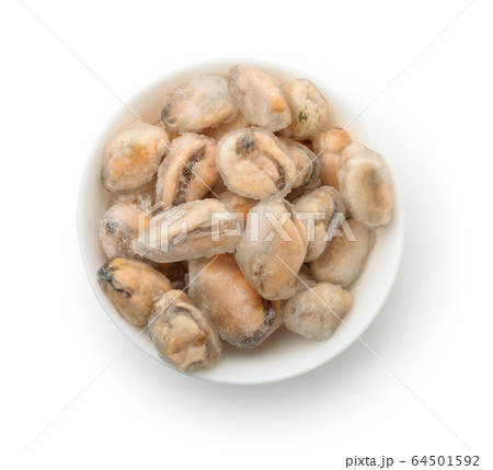 Top view of bowl with frozen cooked mussel meat Top view of bowl with frozen cooked mussel meat 64501592