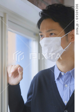 男性 マスク 予防 Stay Home 男性 マスク 予防 Stay Home 64504366
