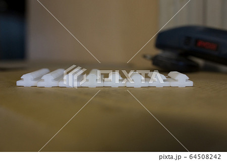 樹脂の部品製作 64508242