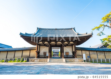 法隆寺 南大門 （奈良県生駒郡斑鳩町） 64515555