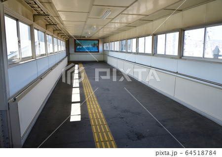 春の北海道余市町JR余市駅の風景を撮影 春の北海道余市町JR余市駅の風景を撮影 64518784