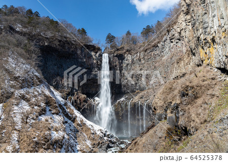 日光 華厳の滝 64525378